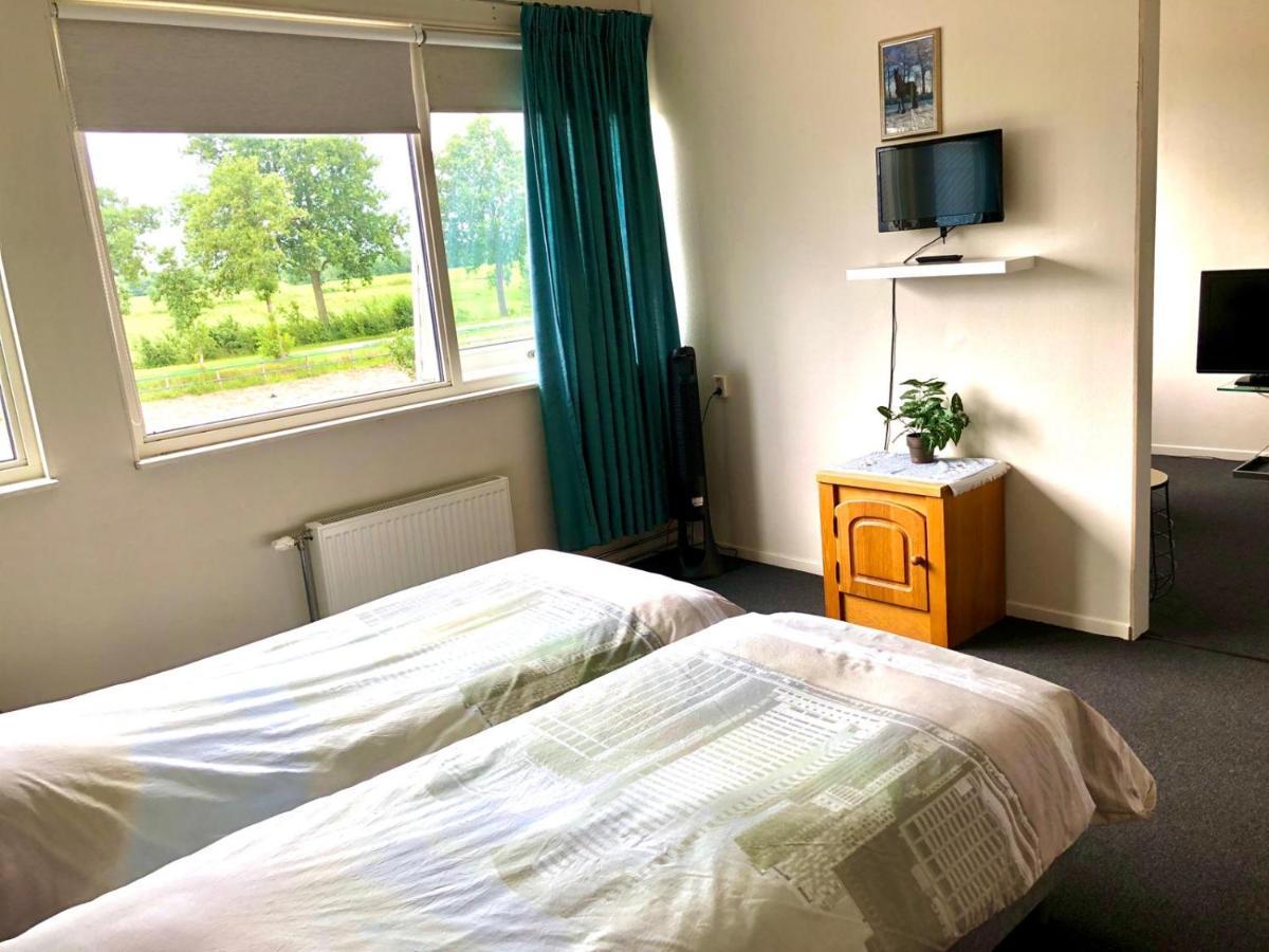 Manege Sanninghoeve B&B Oudega  Екстериор снимка