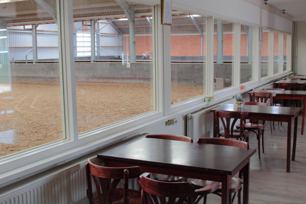 Manege Sanninghoeve B&B Oudega  Екстериор снимка