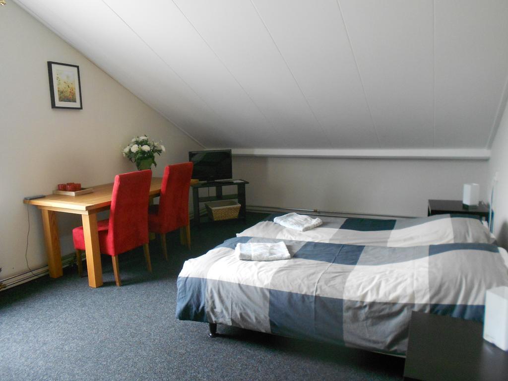 Manege Sanninghoeve B&B Oudega  Екстериор снимка